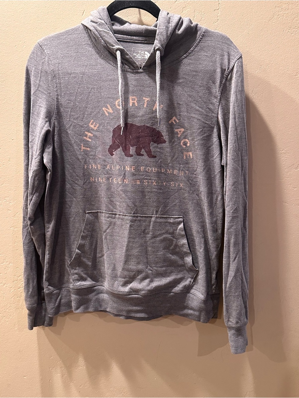 The North Face California Bear Graphic Hoodie Grey Lightweight Sweatshirt L